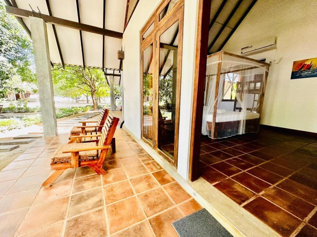 Riva Del Sole Guest House Pottuvil Luaran gambar